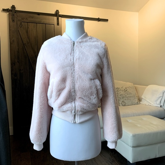 🚩 SOLD Faux fur bomber jacket - Picture 1 of 6